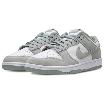 Dunk Low Retro